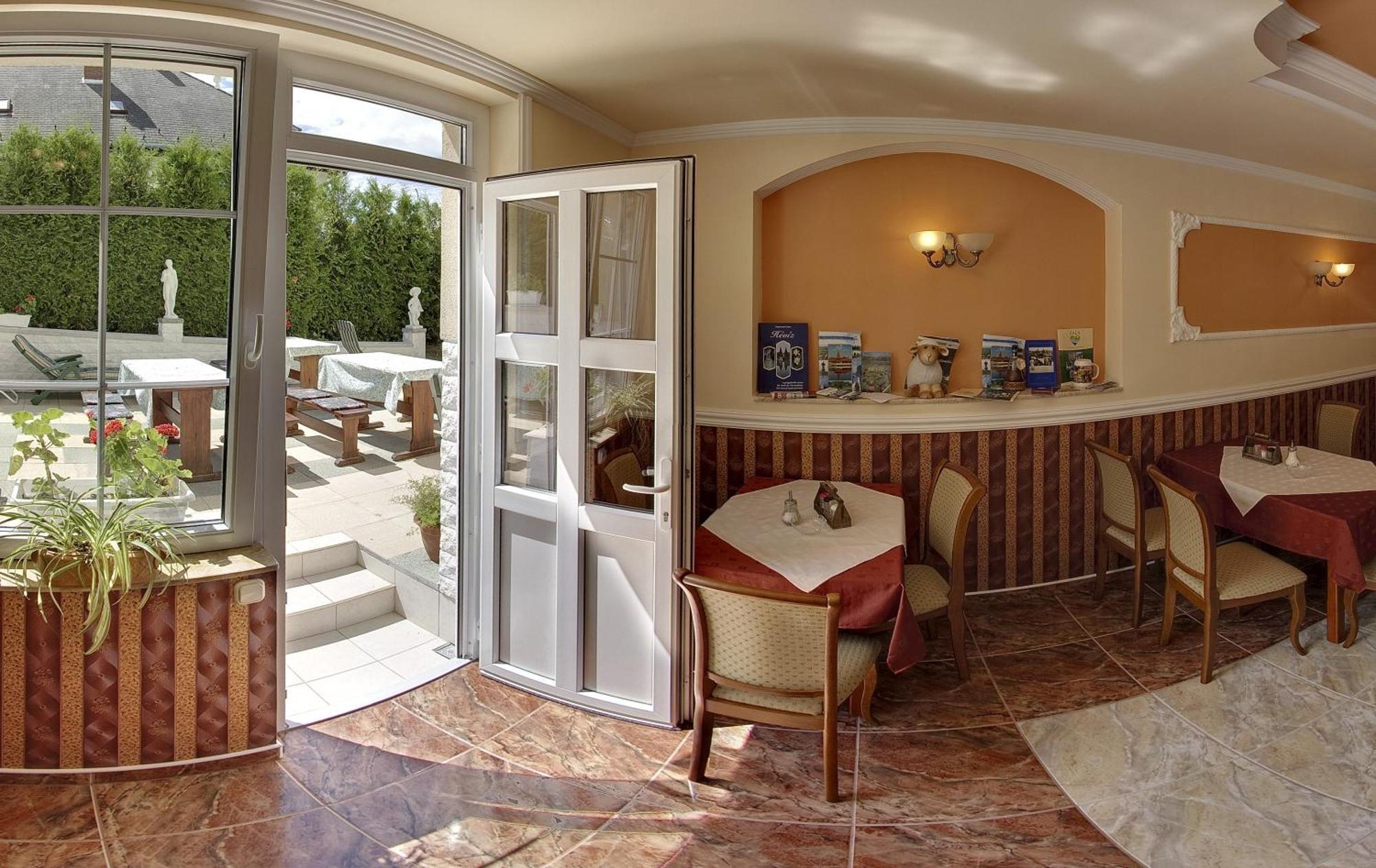 Hegyi Villa Hévíz 외부 사진