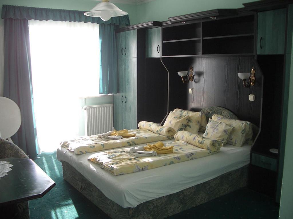 Hegyi Villa Hévíz 객실 사진